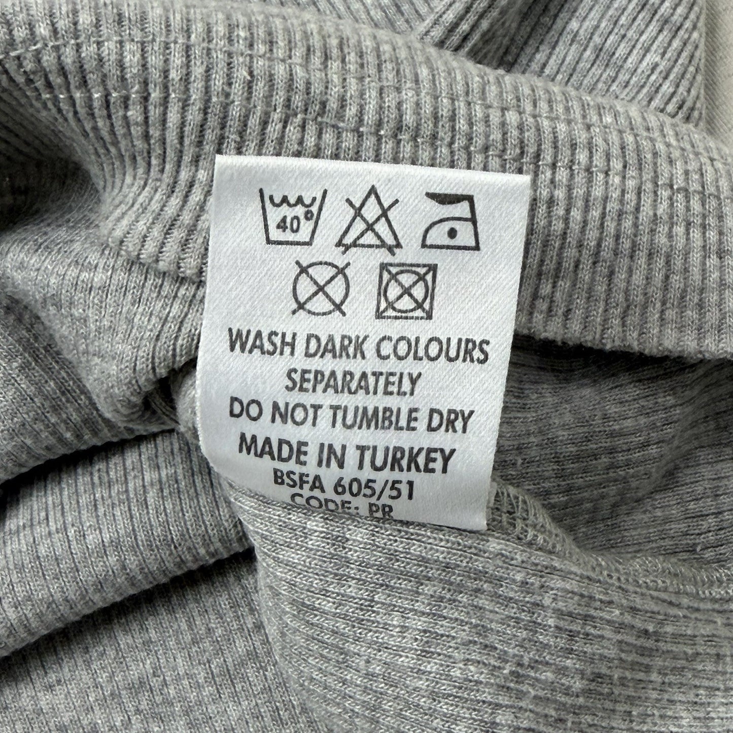 Vintage Ben Sherman Ribbed T-Shirt Men’s Large Grey V-Neck Embroidered Logo