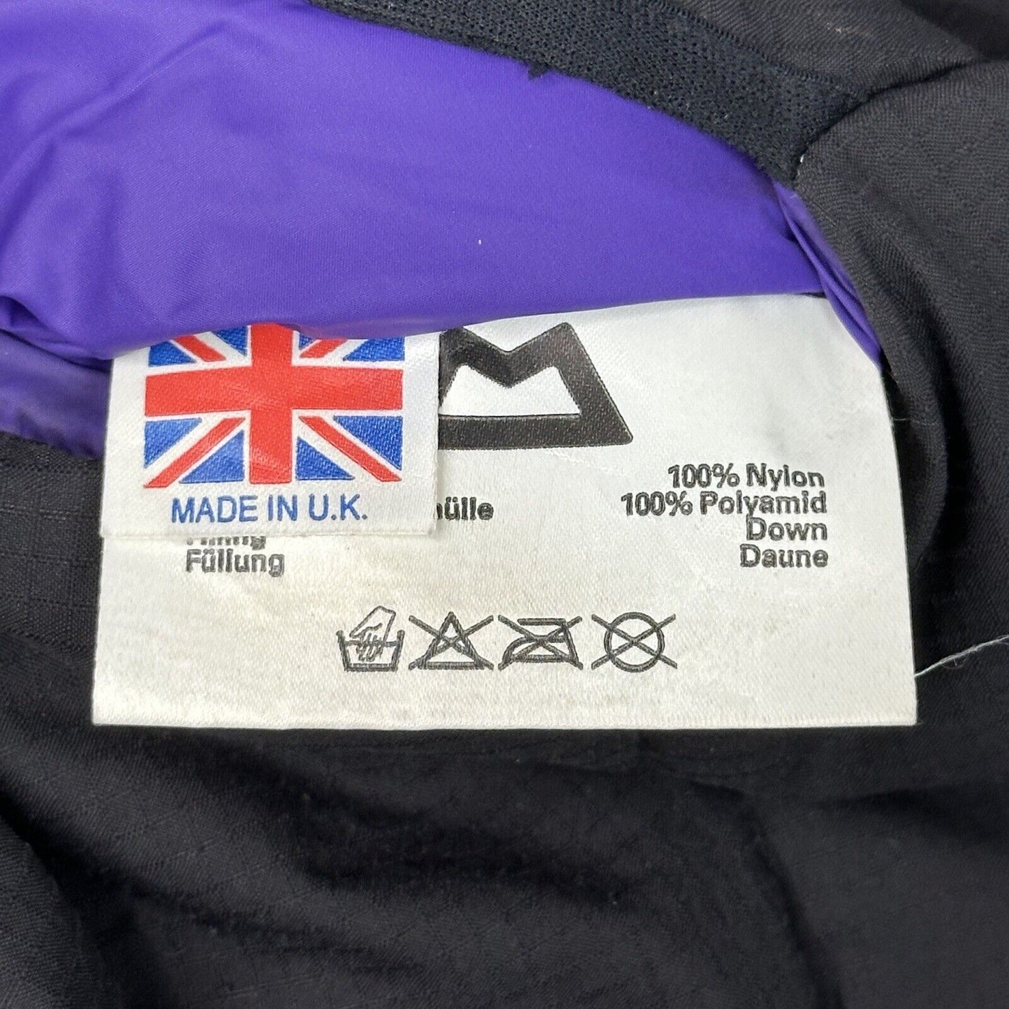 Vintage Mountain Equipment Jacket Black Mens Large Made In England Dryloft