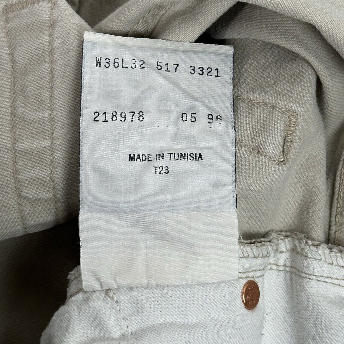 Vintage Levi’s 517 Straight Leg Jeans 36w 32l Light Beige Denim 90's