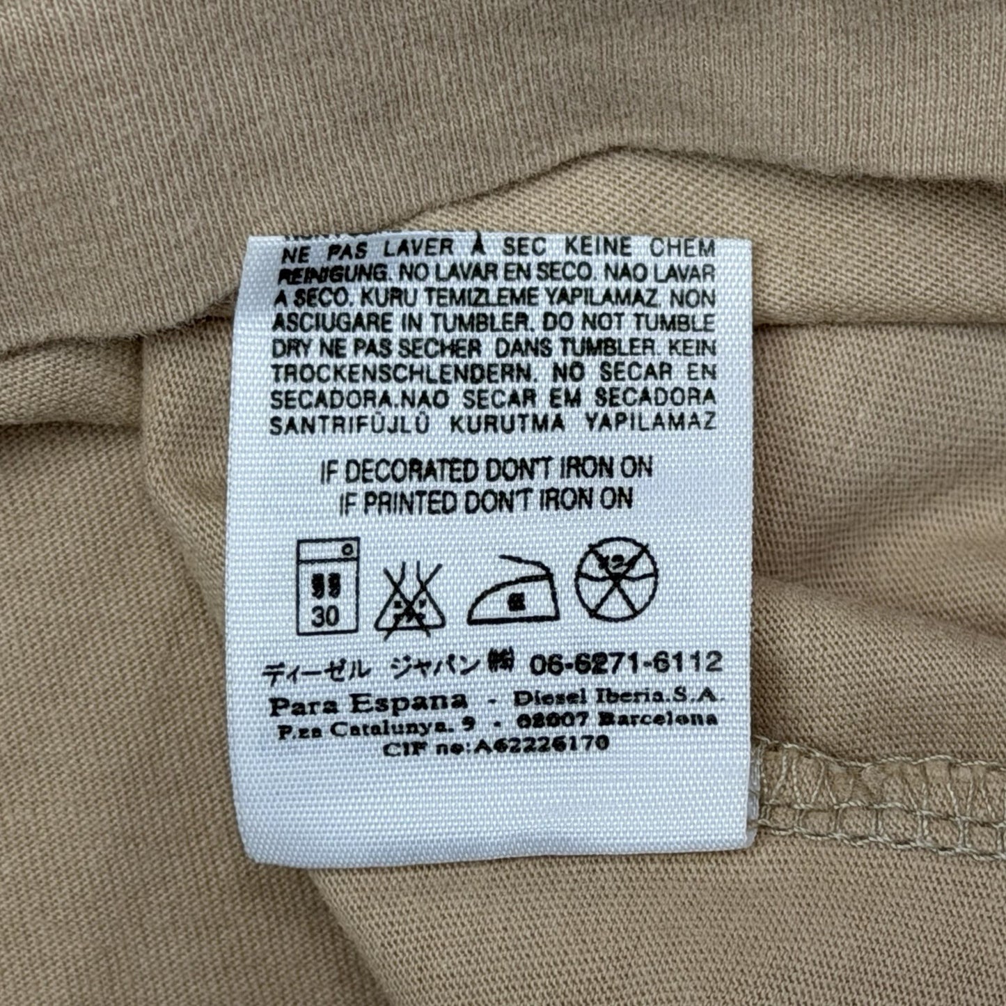 Vintage Diesel Logo T-Shirt Men’s XL Beige Embroidered Logo Design 00’s y2k