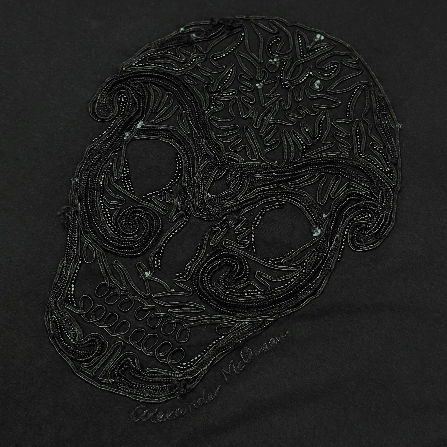 SS12 Alexander McQueen Skull T-Shirt Men’s XS Black Embroidered Design