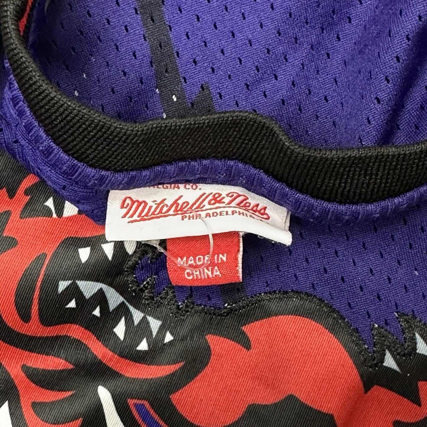Raptors Jersey Mitchell & Ness Men’s Medium Purple Carter 15 Hardwood Classics