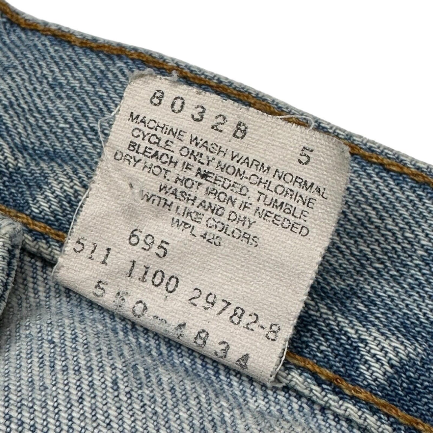 Vintage Levi’s 550 Jeans 34w 30l Blue Denim 90’s Distressed Made In USA