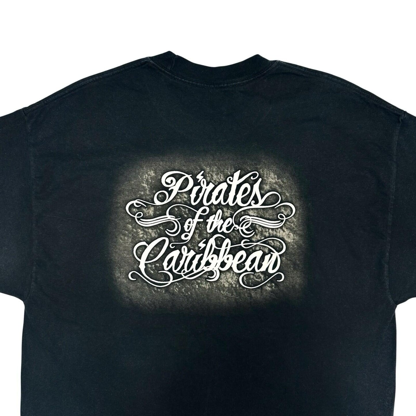 Vintage Pirates Of The Caribbean T-Shirt Men’s XL Black Graphic Print Disneyland