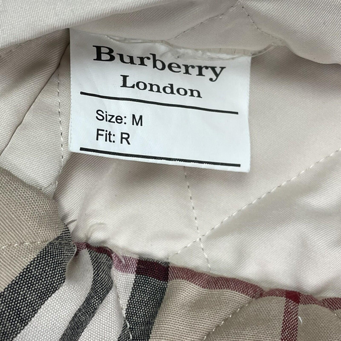 Vintage Burberry Diamond Quilt White Coat Women’s Medium Made In England