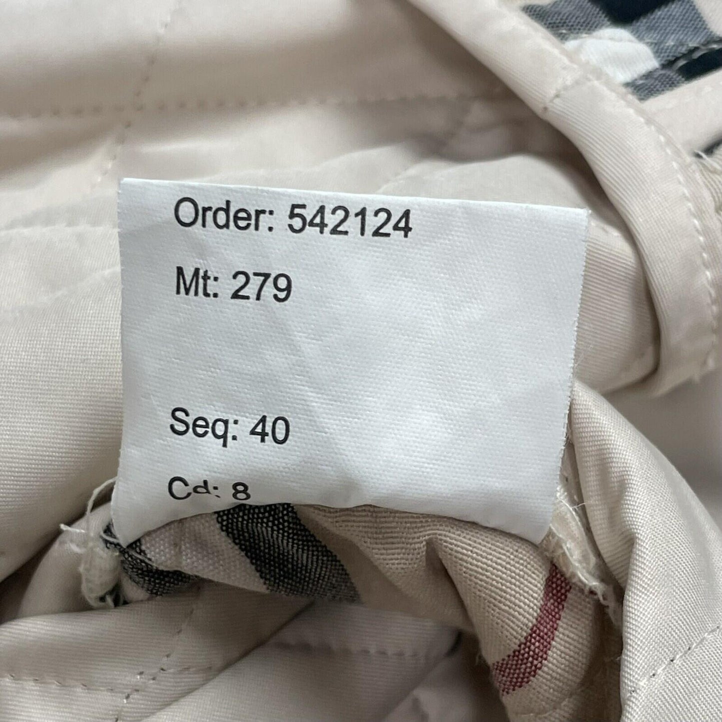 Vintage Burberry Diamond Quilt White Coat Women’s Medium Made In England