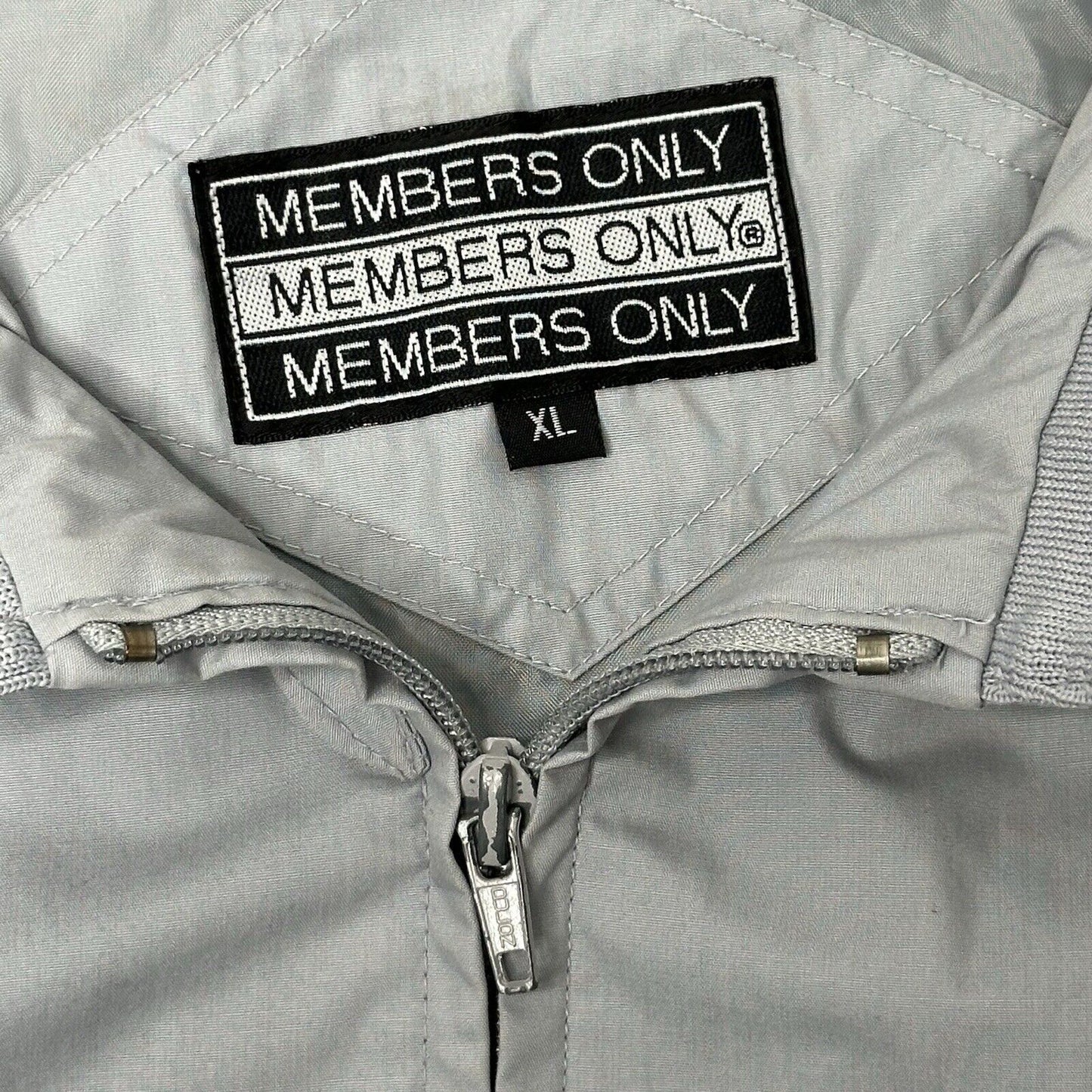 Vintage Members Only Bomber Jacket Men’s XL Silver Grey