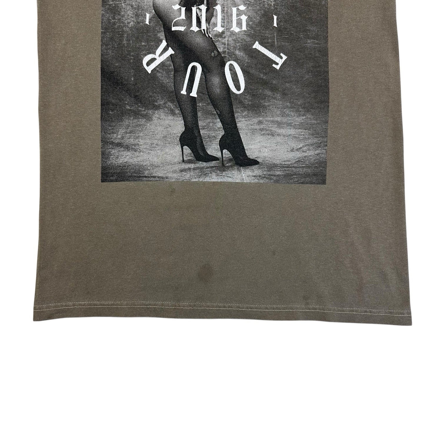 2016 Rihanna Anti EU Tour T-Shirt Adult Small Khaki Green Graphic Print
