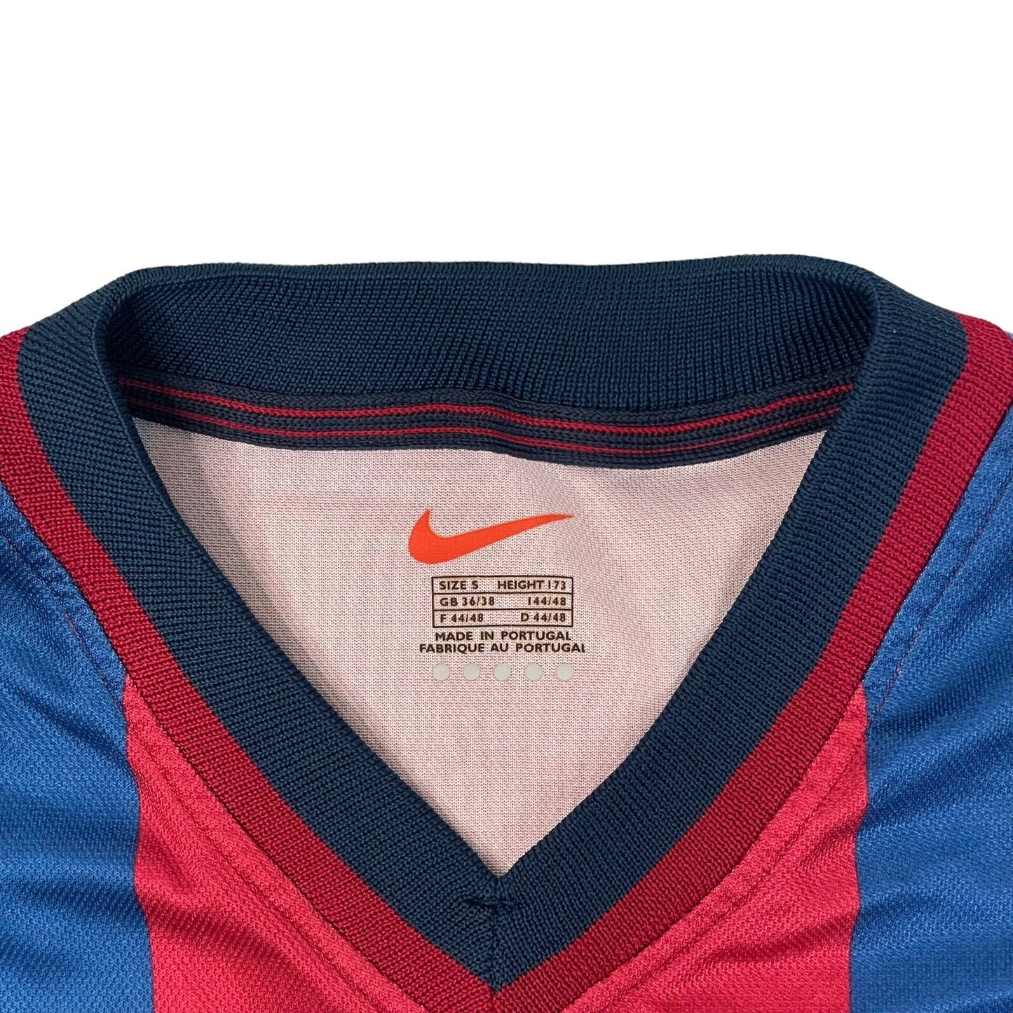 Vintage Barcelona Nike Football Shirt 98-00 Mens Small Red And Blue Embrodiered