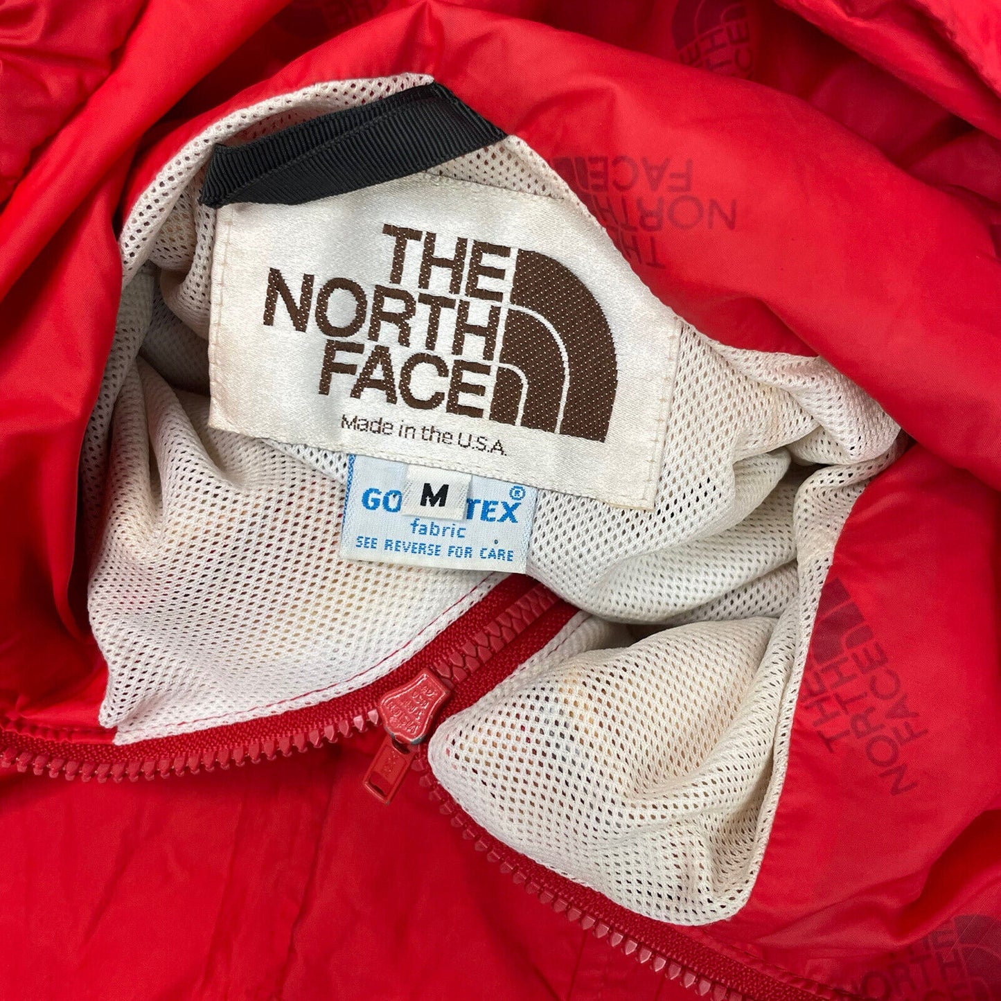 Vintage 80's The North Face Gore-Tex Jacket Mens Medium Red Made In USA