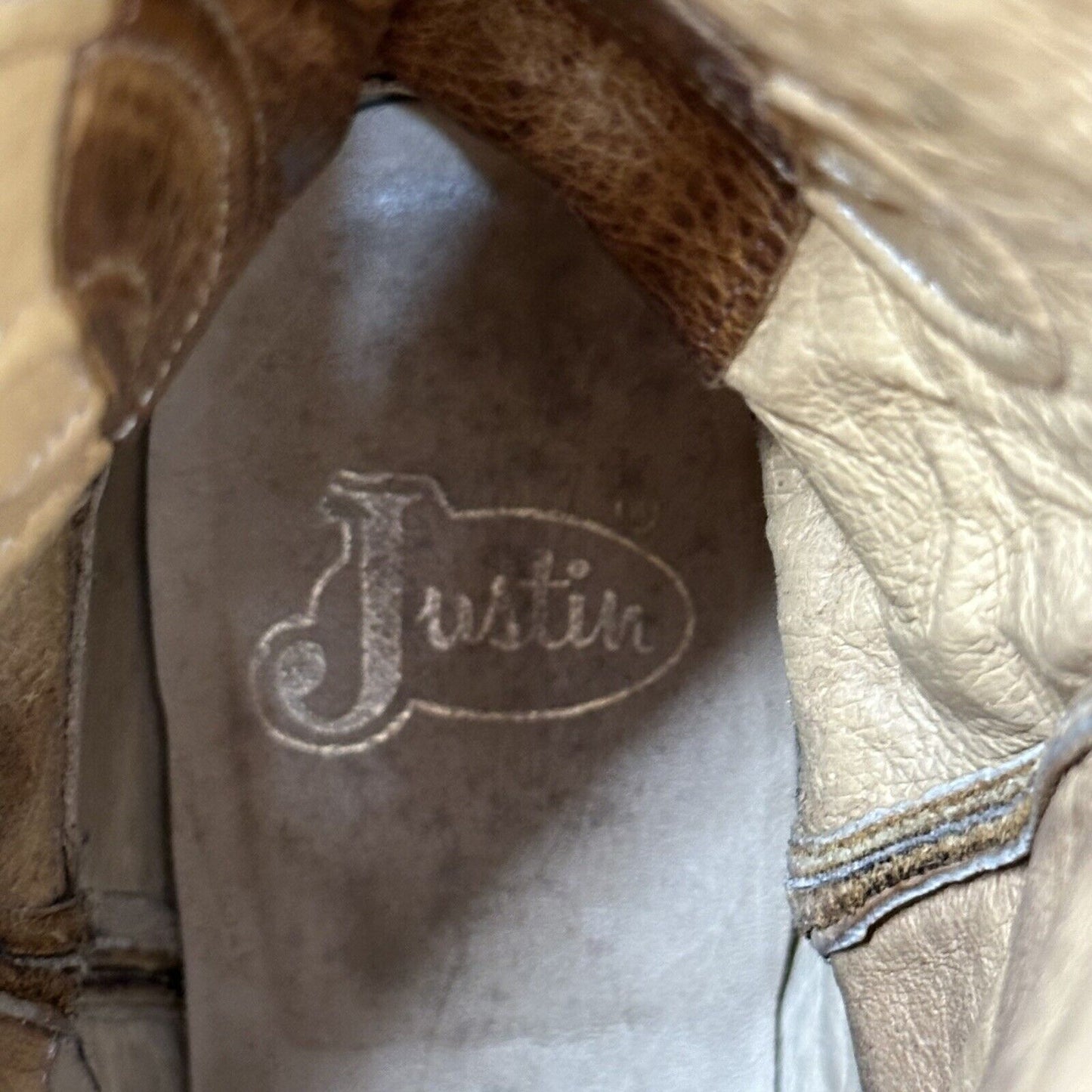 Vintage Justin Cowboy Boots UK7.5 Brown Leather Western Style Embroidered